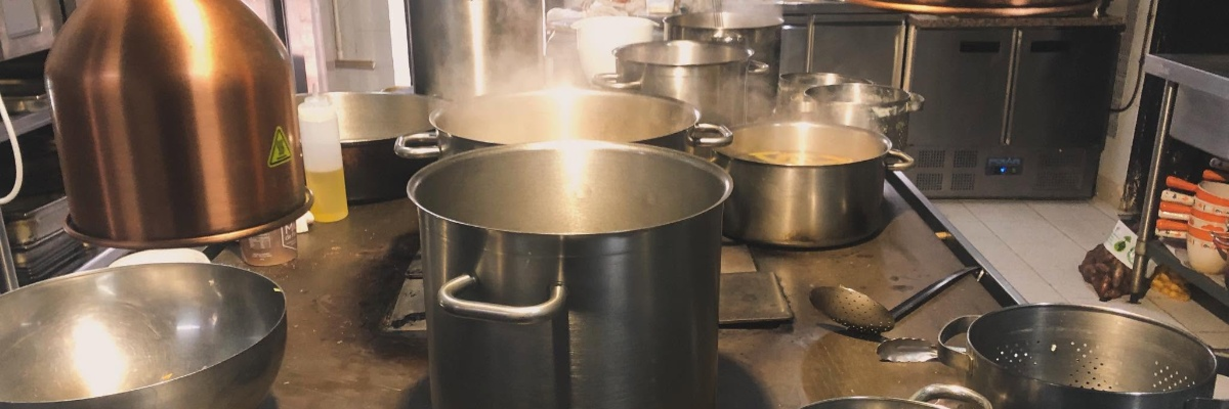 Image de Mas provençal, cuisine inventive saisonnière