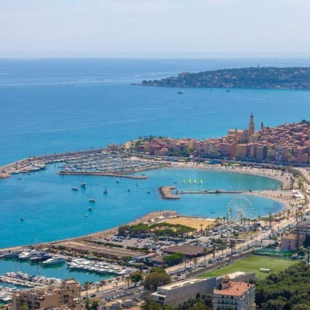 La ville la plus orientale de la Côte d'Azur