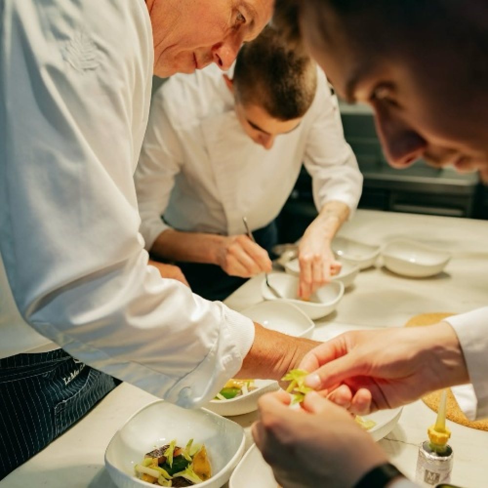 Table intime, saveurs provençales inoubliables