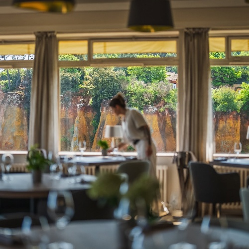 Vue ocre, cuisine provençale raffinée